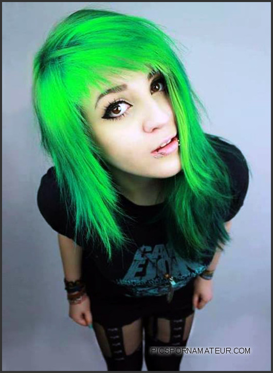 Green Hair Girl Nude